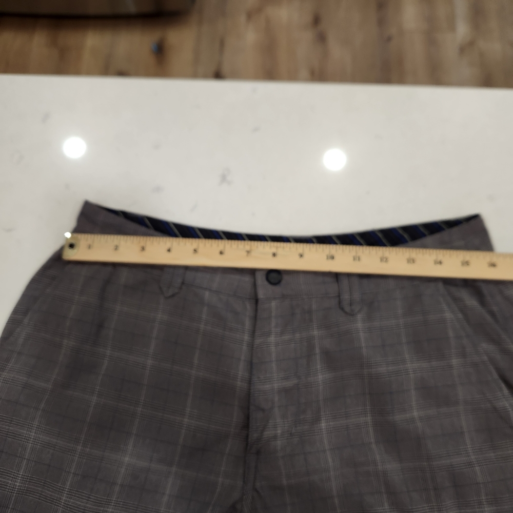 Lululemon Pants 32X33 Gray Plaid Limited Edition Wet Dry Warm Golf Commuter - Picture 8 of 12